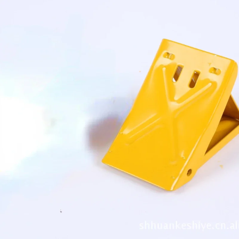 Car tire anti-slip support pad tire stopper stopper tire anti-skid triangle support pad bracket
Car tire anti-slip support pad tire stopper stopper tire anti-skid triangle support pad bracket
