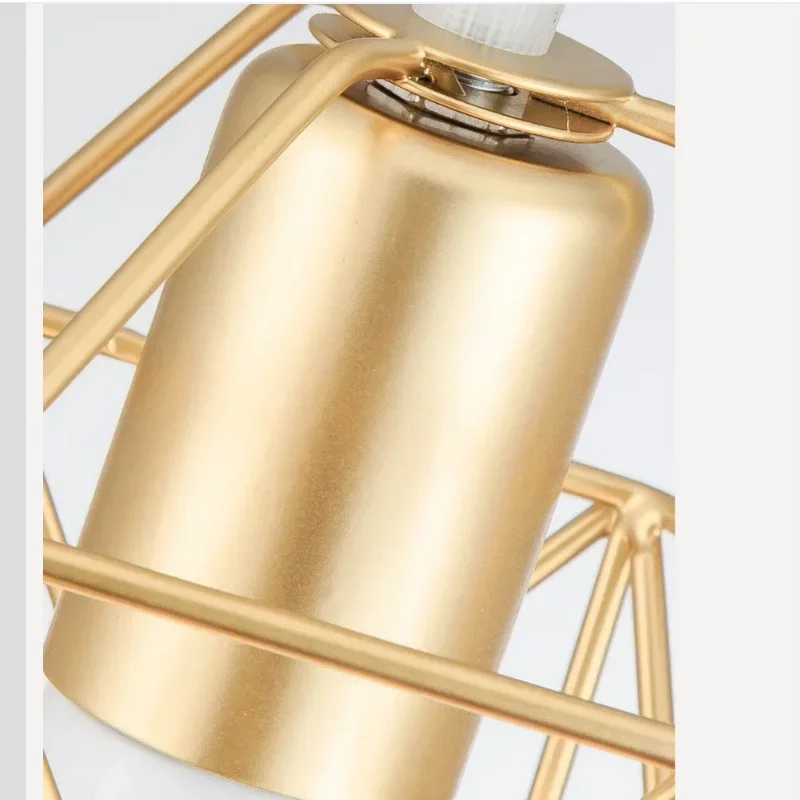 Gold Black Minimalist Metal Cage Modern LED Pendant Light Iron Pendant Lamp Living Room Restaurant Shop Bar Fixture Decoration
Gold Black Minimalist Metal Cage Modern LED Pendant Light Iron Pendant Lamp Living Room Restaurant Shop Bar Fixture Decoration