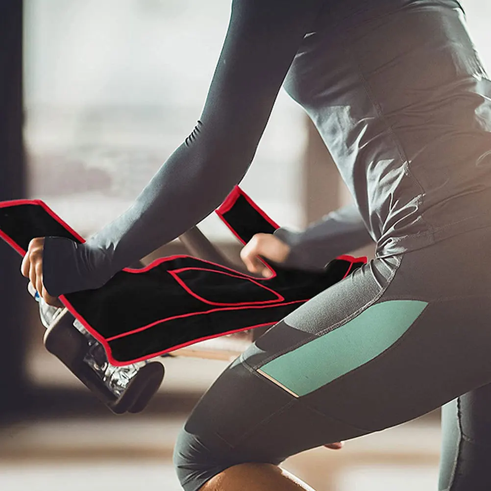 Non-Skid Handlebar Cover for Fitness Bike Shock-Absorbing Soft Grip Cover Easy Install Portable Bike Handle Sleeve
Non-Skid Handlebar Cover for Fitness Bike Shock-Absorbing Soft Grip Cover Easy Install Portable Bike Handle Sleeve