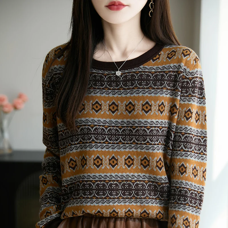 Retro Jacquard Knitted Bottom Shirt Female 2025 New Spring and Autumn Shirt Plus Size Women's Autumn and Winter Sweater
Retro Jacquard Knitted Bottom Shirt Female 2025 New Spring and Autumn Shirt Plus Size Women's Autumn and Winter Sweater