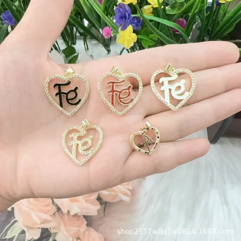 10Pcs/Black White Red Gold Color Hollow Heart Pendant Fe Necklace for Women Inlaid Zircon Choker Charms Jewelry Gift Wholesale
10Pcs/Black White Red Gold Color Hollow Heart Pendant Fe Necklace for Women Inlaid Zircon Choker Charms Jewelry Gift Wholesale