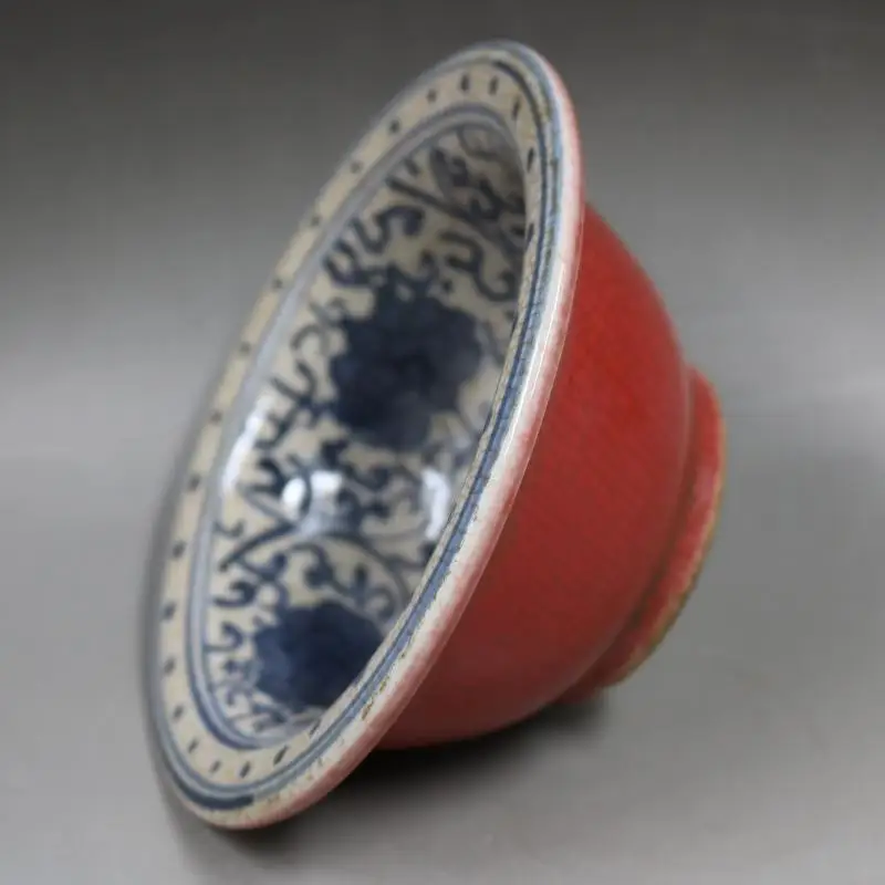 Chinese Qing Blue and White Porcelain Red Glaze Lotus Design Bowl 6.10 inch
Chinese Qing Blue and White Porcelain Red Glaze Lotus Design Bowl 6.10 inch
