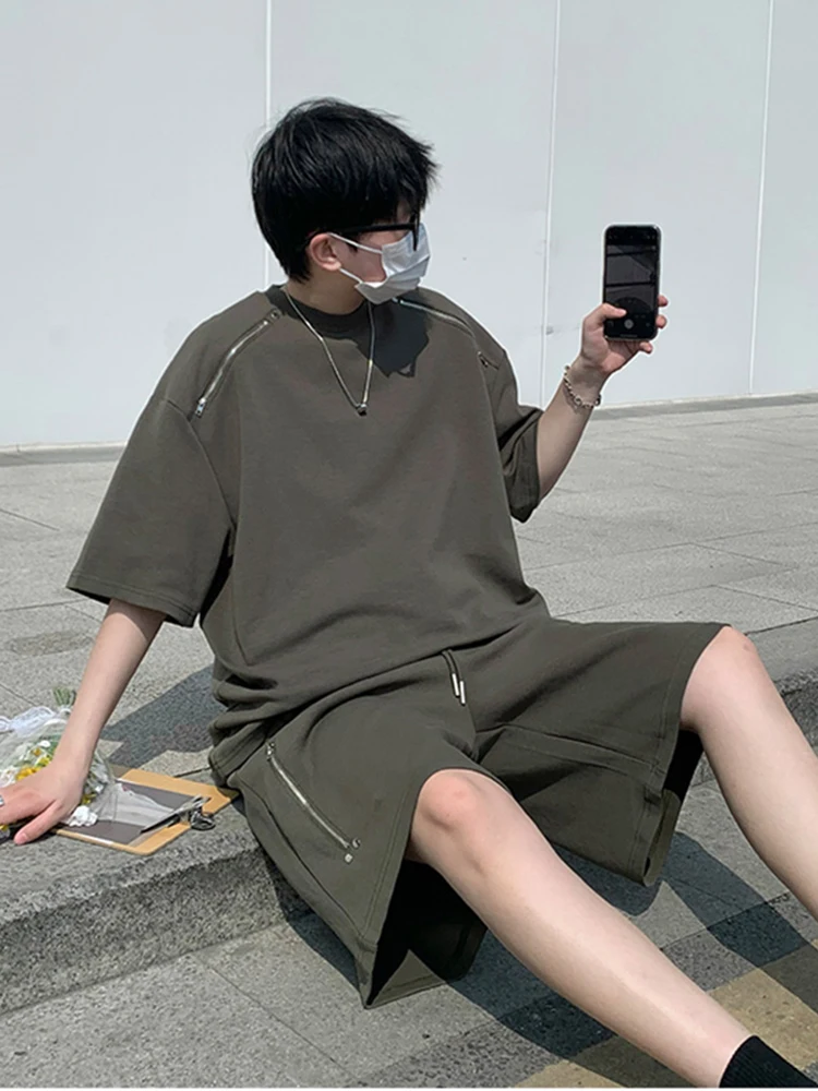 Cool Haome Casual Sportswear Set Summer Zip Design High Faion Brand T-irt ort Sve orts Loose Fit round Ne
Cool Haome Casual Sportswear Set Summer Zip Design High Faion Brand T-irt ort Sve orts Loose Fit round Ne