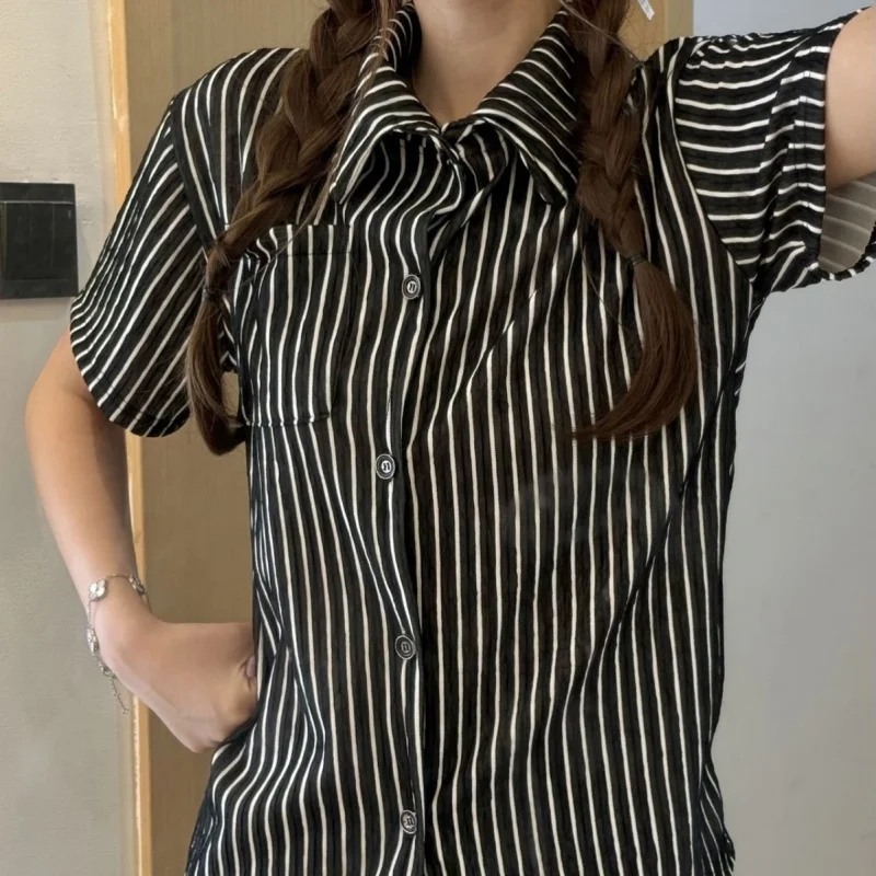 Spring and Summer Ladies Classic Striped Pajamas Set of High-End Leisure Thin with Girls Thin Section of Fashion Simple Homewear
Spring and Summer Ladies Classic Striped Pajamas Set of High-End Leisure Thin with Girls Thin Section of Fashion Simple Homewear
