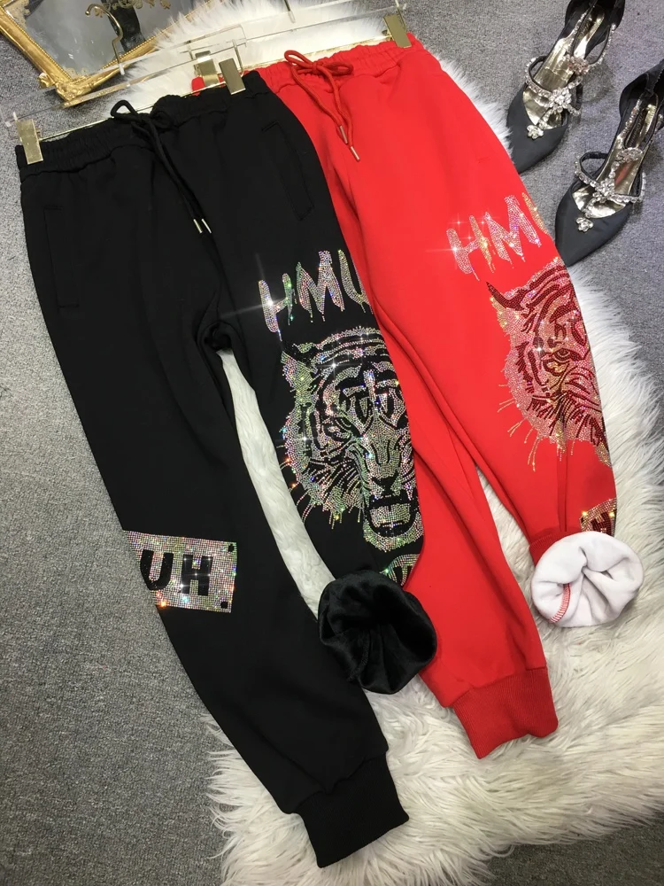 Oversized new tiger head pattern Rhinestone fashion Harlan pants women's corset sweatpants
Oversized new tiger head pattern Rhinestone fashion Harlan pants women's corset sweatpants