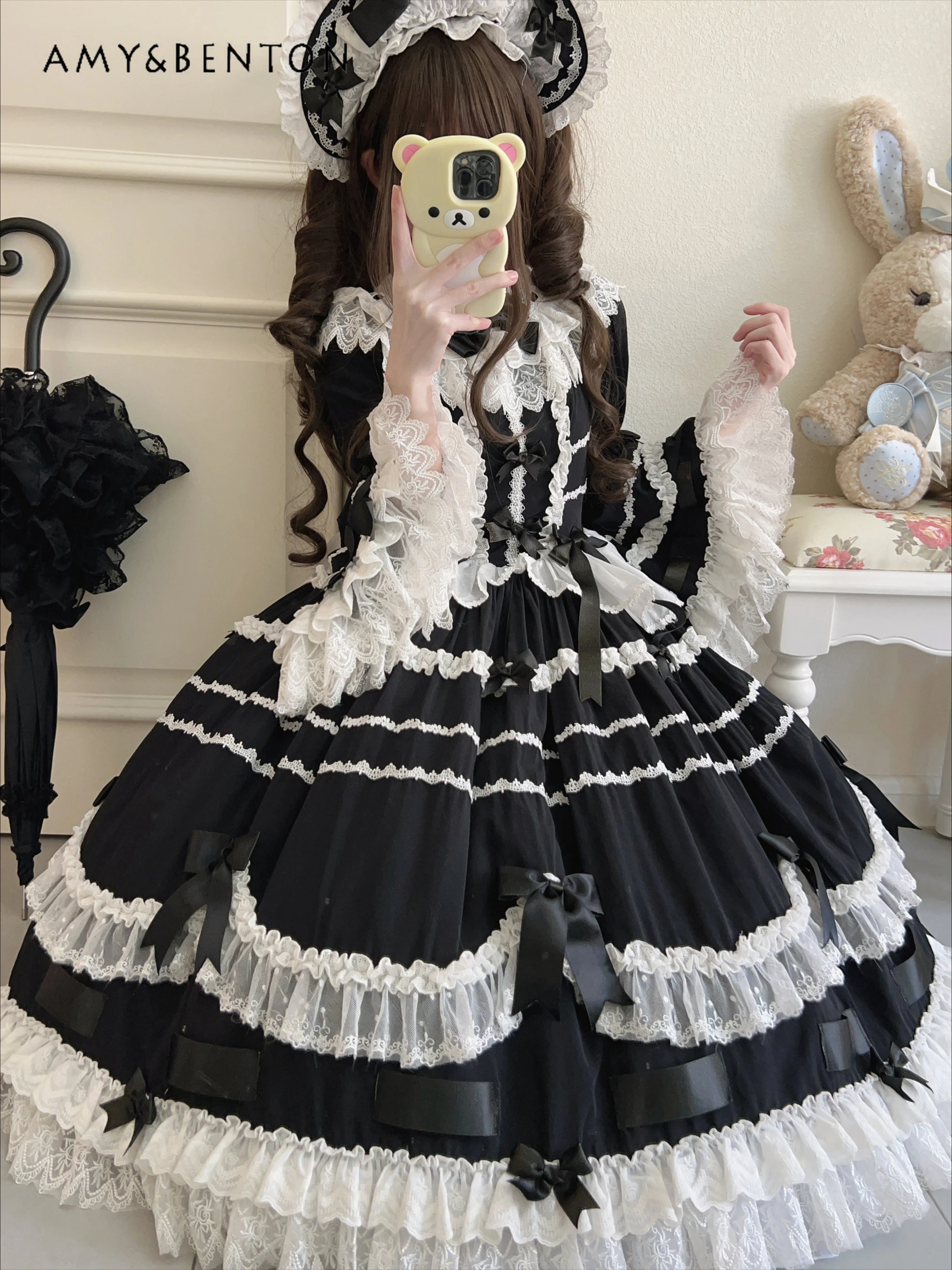 Lolita Style OP Temperament Daily Princess Dress Women Elegant Sweet Bow Lace Splicing Horn Sleeve Slim Subculture Tutu Dress
Lolita Style OP Temperament Daily Princess Dress Women Elegant Sweet Bow Lace Splicing Horn Sleeve Slim Subculture Tutu Dress