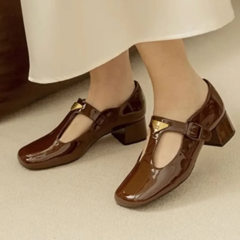2025 Brand Shoes Female Buckle Strap Women's High Heels Fashion Metal Decoration Office and Career New Best Seller Heels Women
2025 Brand Shoes Female Buckle Strap Women's High Heels Fashion Metal Decoration Office and Career New Best Seller Heels Women