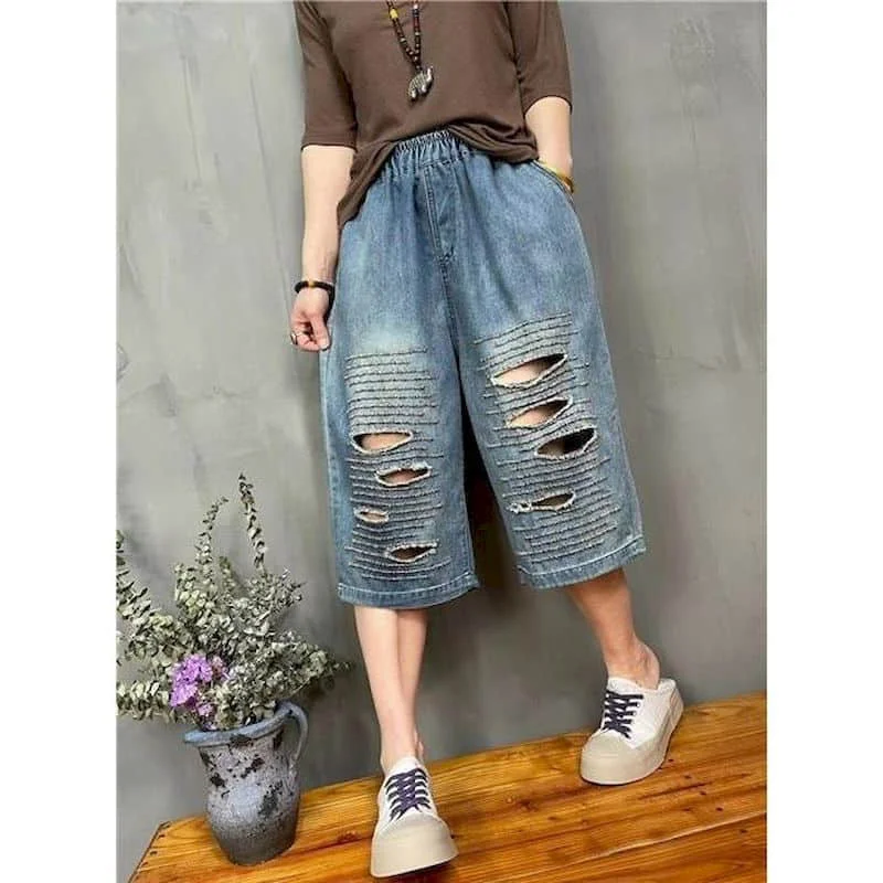 Denim Shorts 2026 Summer Ripped Design Vintage Literary Elastic Waist Jeans Harem Five-point Pants Casual Loose Women Clothing
Denim Shorts 2026 Summer Ripped Design Vintage Literary Elastic Waist Jeans Harem Five-point Pants Casual Loose Women Clothing