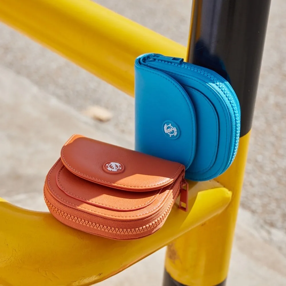 Korean Style PU Leather Coin Bag Lipstick Earphone Pouch Solid Color Multi-card Coin Wallet Card Holder Purse Mini Storage Bag
Korean Style PU Leather Coin Bag Lipstick Earphone Pouch Solid Color Multi-card Coin Wallet Card Holder Purse Mini Storage Bag