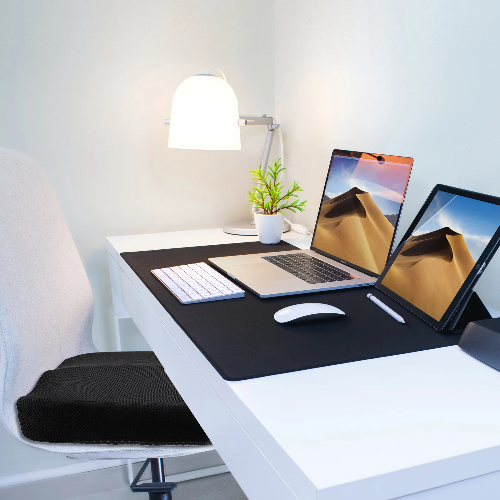 1Pcs Memory Foam Sitting Cushion Ergonomic Office Sponge Cushion Comfortable Car Seat Pad Hip Support Thick Wear-Resistant
1Pcs Memory Foam Sitting Cushion Ergonomic Office Sponge Cushion Comfortable Car Seat Pad Hip Support Thick Wear-Resistant