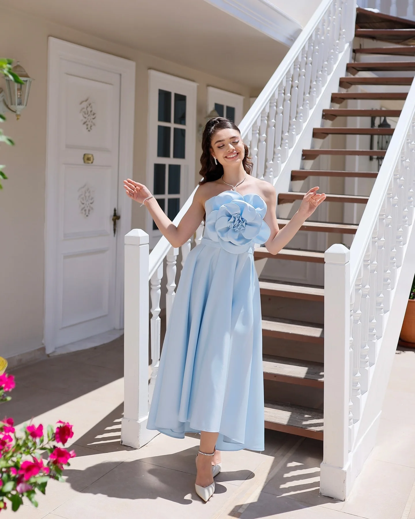 Customized High Quality Strapless Jersey Flowers Evening Dresses Temperament Pleats Blue Vestido De Festa Vestido De N
Customized High Quality Strapless Jersey Flowers Evening Dresses Temperament Pleats Blue Vestido De Festa Vestido De N