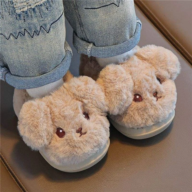 New Children's Cotton Slippers Girls Four Seasons Cartoon Indoor Non-Slip Baby Shoes Boys Outdoor
New Children's Cotton Slippers Girls Four Seasons Cartoon Indoor Non-Slip Baby Shoes Boys Outdoor