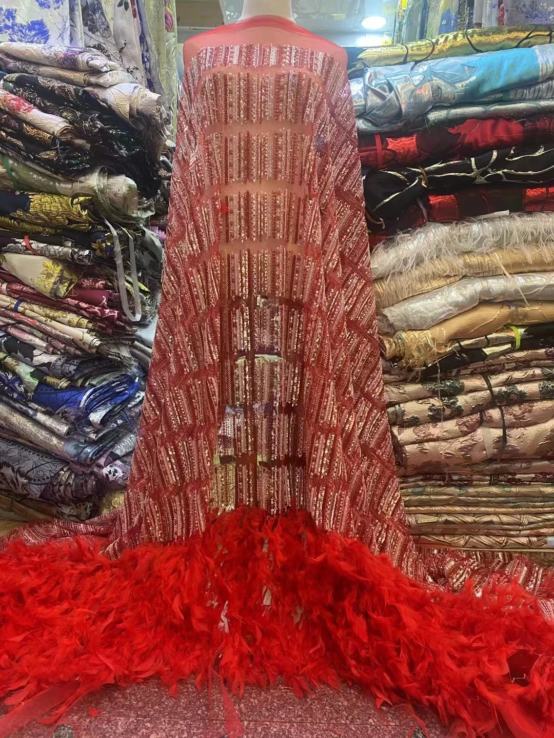 African Luxury Beaded 3D Feather Lace Fabric 2023 High Quality French Tulle feather Embroidery Sequins Lace For Wedding JH
African Luxury Beaded 3D Feather Lace Fabric 2023 High Quality French Tulle feather Embroidery Sequins Lace For Wedding JH