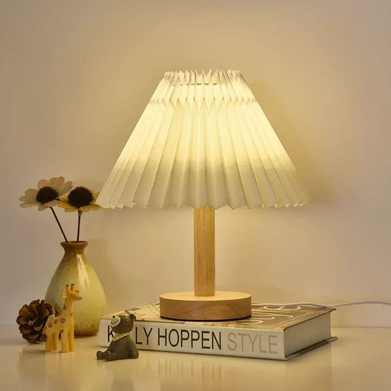 Nordic Ins Style Bedroom Bedside Lamp Japanese Style Internet Famous Pleated Night Light Dormitory Eye Protection Light
Nordic Ins Style Bedroom Bedside Lamp Japanese Style Internet Famous Pleated Night Light Dormitory Eye Protection Light
