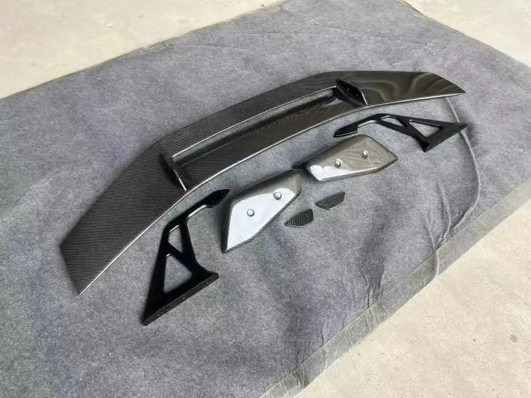 Suitable for the new BMW M2 G87 modified carbon fiber barb large tail, rear spoiler kit
Suitable for the new BMW M2 G87 modified carbon fiber barb large tail, rear spoiler kit