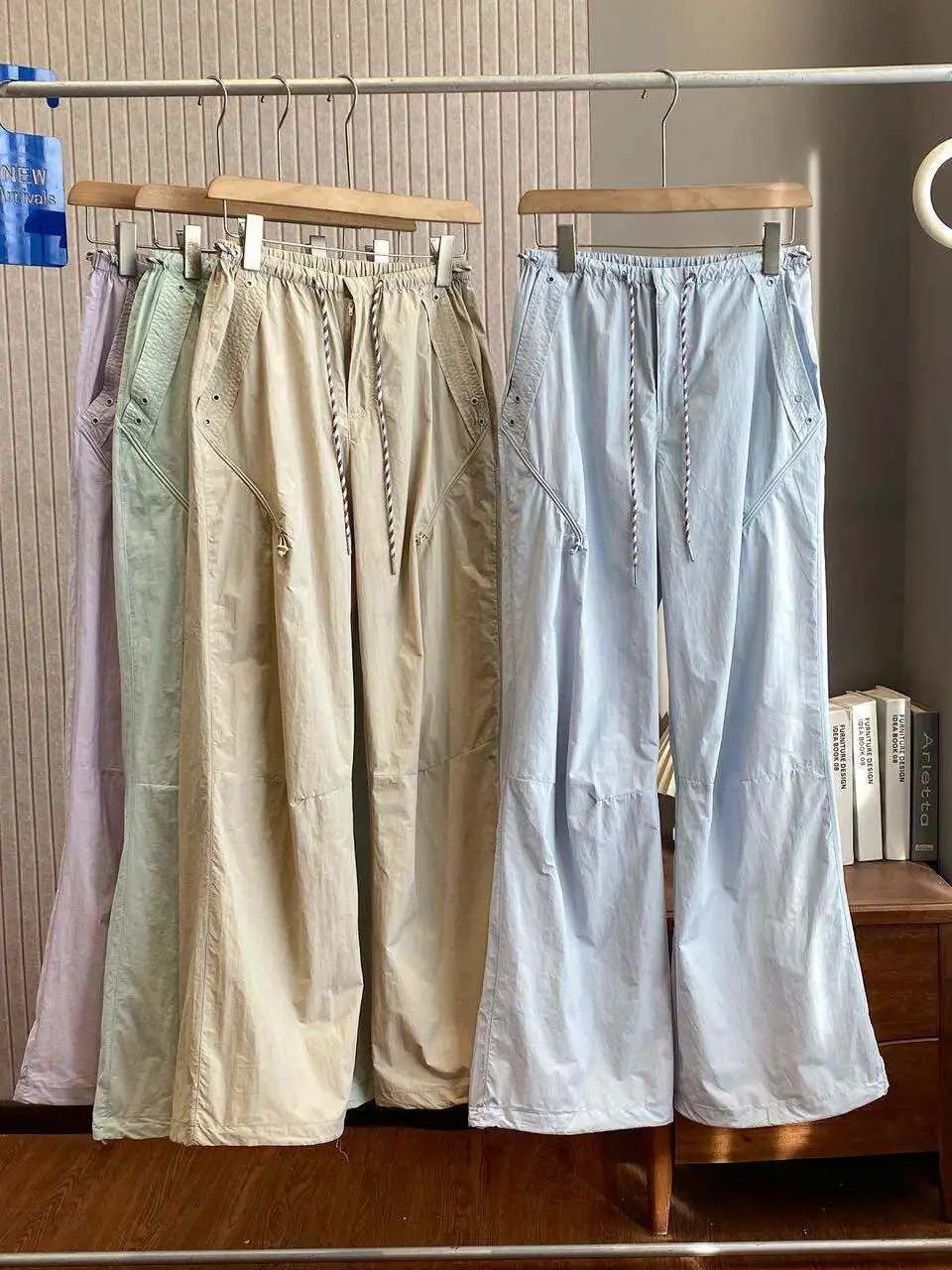 Exploration Series Lightweight Quick Dry Breathable Cool Feeling Men's Women's Casual Pants Straight Leg Fit Leisure Hiking T...
Exploration Series Lightweight Quick Dry Breathable Cool Feeling Men's Women's Casual Pants Straight Leg Fit Leisure Hiking T...