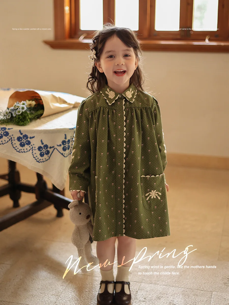 Girls Dress Vintage Niche White Embroidered Dress Children Long Sleeve Pure Cotton Princess Dress Baby Autumn Dresses
Girls Dress Vintage Niche White Embroidered Dress Children Long Sleeve Pure Cotton Princess Dress Baby Autumn Dresses
