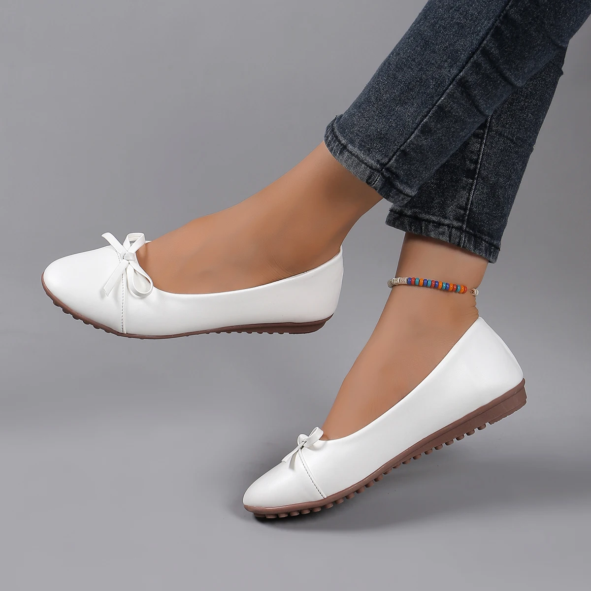Women's Bowknot Decor Comfort Ballet Flat Shoes Spring Trend Comfort Woman Non Slip Casual Soft-soled Shoes
Women's Bowknot Decor Comfort Ballet Flat Shoes Spring Trend Comfort Woman Non Slip Casual Soft-soled Shoes
