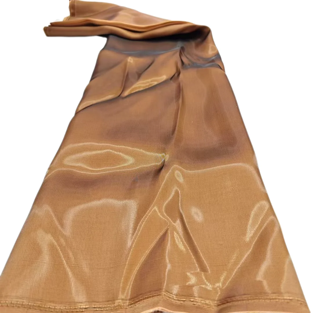 Чистая африканская жаккардовая парчовая кружевная ткань 2025 Высокое качество Французский тюль Кружева с вышивкой Золотая линия Чистое кружево для шитья платья HD
Чистая африканская жаккардовая парчовая кружевная ткань 2025 Высокое качество Французский тюль Кружева с вышивкой Золотая линия Чистое кружево для шитья платья HD