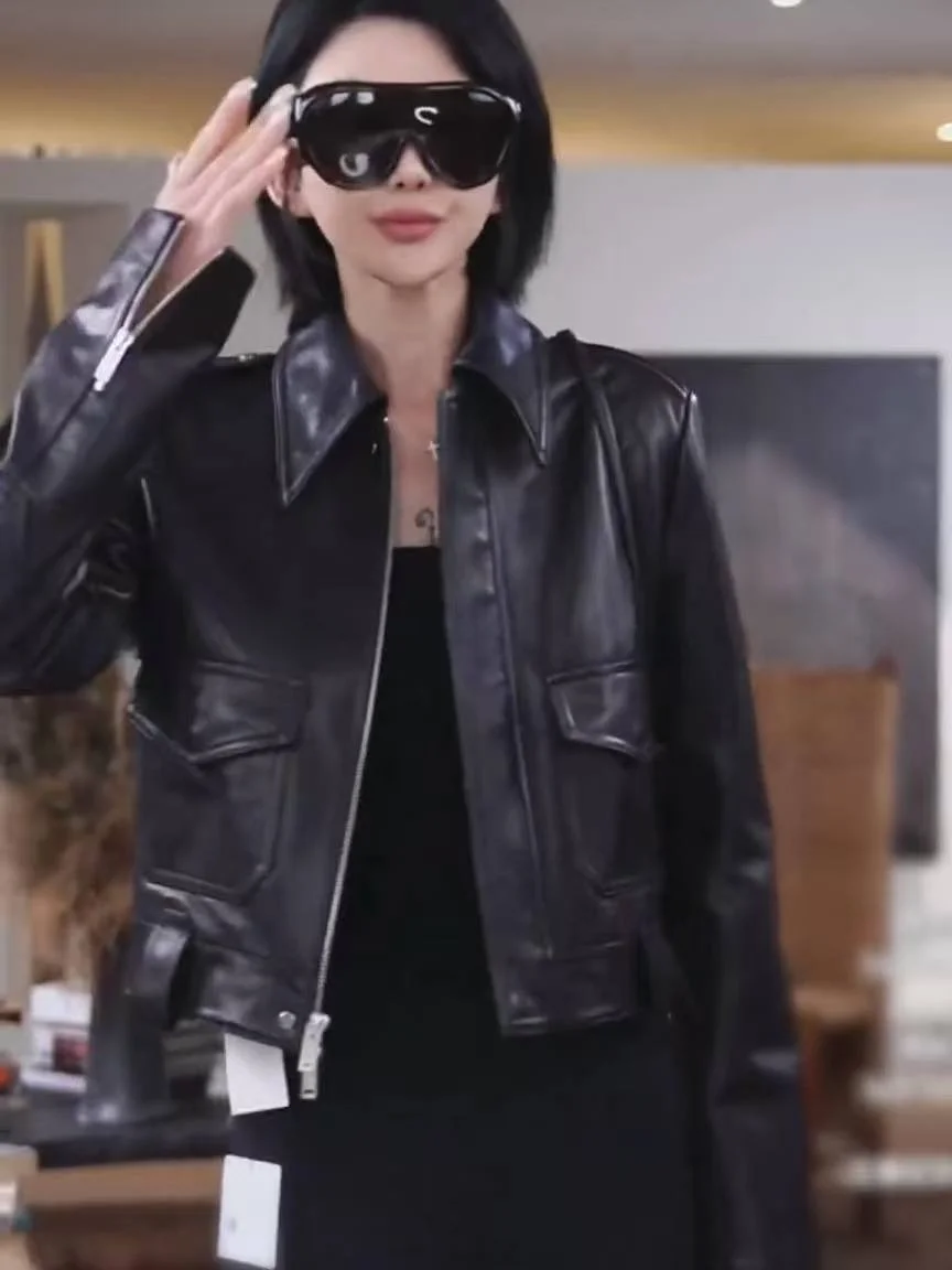 Real eepskin Leather Jaet Women's Slim Fit Casual ort Coat Single Button Square Collar Faionable Spring Outerwear
Real eepskin Leather Jaet Women's Slim Fit Casual ort Coat Single Button Square Collar Faionable Spring Outerwear