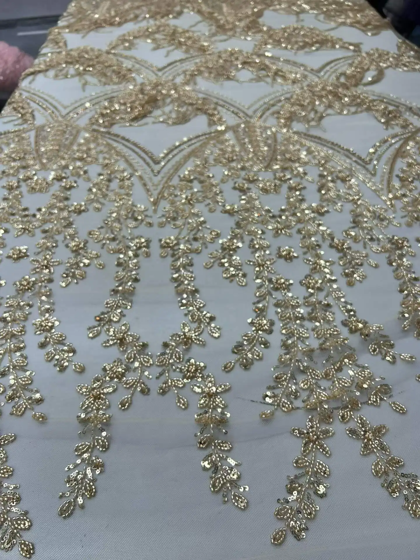 High Quality Nigerian Handmade Beads Lace Fabric Latest 2026 African French Embroidery Full Sequins Mesh For Wedding Party Dress
High Quality Nigerian Handmade Beads Lace Fabric Latest 2026 African French Embroidery Full Sequins Mesh For Wedding Party Dress