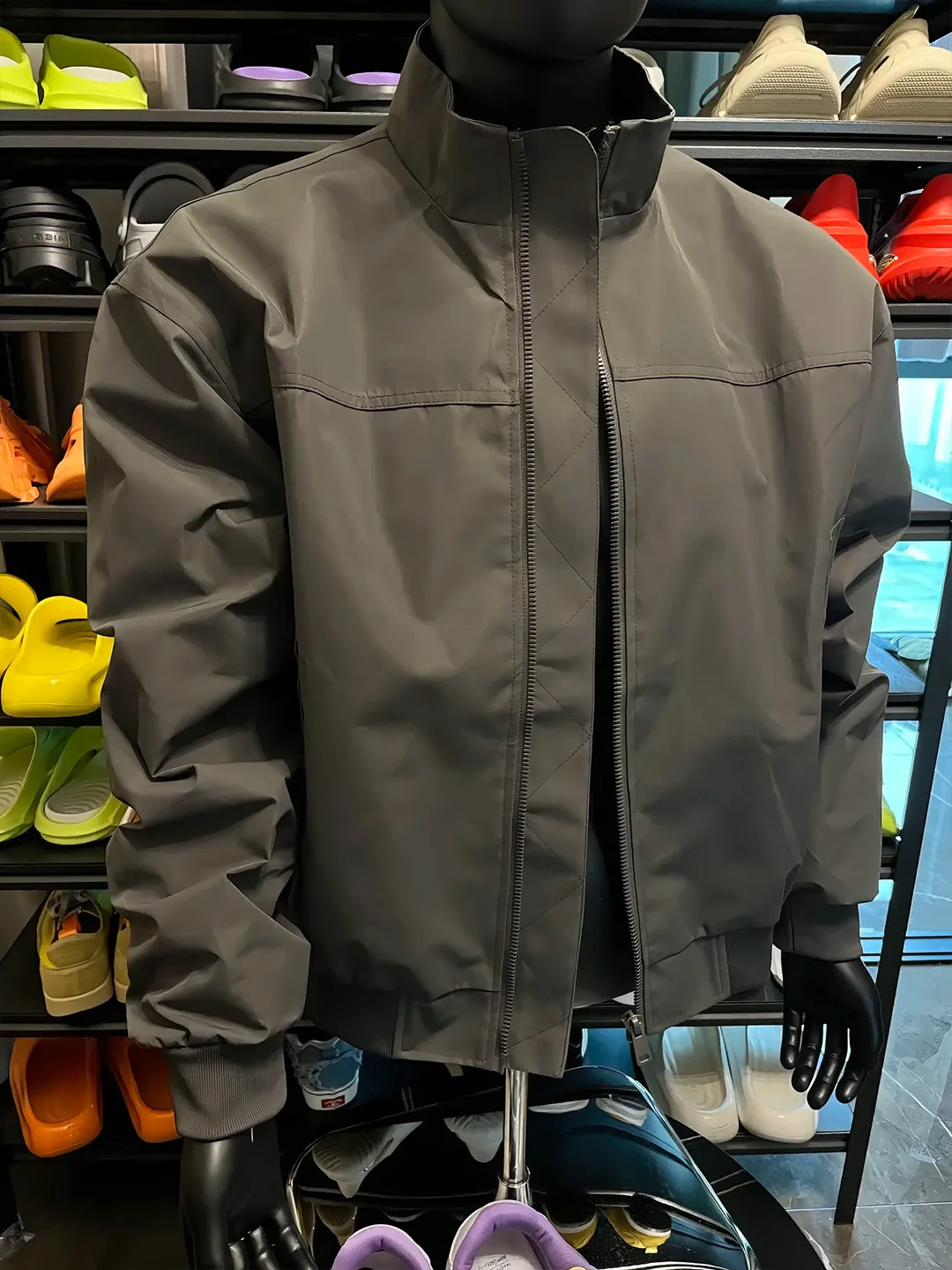 Thiened Cotton Jaet Men's Flight Jaet Stand Collar ort Baseball Coat Autumn Winter Outerwear Waterproof Youth Faion
Thiened Cotton Jaet Men's Flight Jaet Stand Collar ort Baseball Coat Autumn Winter Outerwear Waterproof Youth Faion