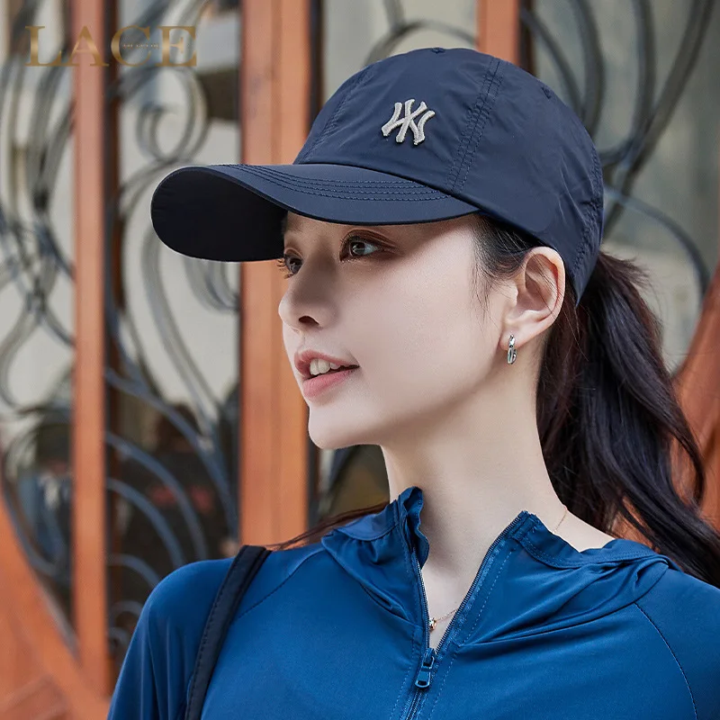 2025 New Fashion Design Quick-drying Sunscreen Visor Hat Unisex Breathable Cap Fashionable Versatile Baseball Cap
2025 New Fashion Design Quick-drying Sunscreen Visor Hat Unisex Breathable Cap Fashionable Versatile Baseball Cap