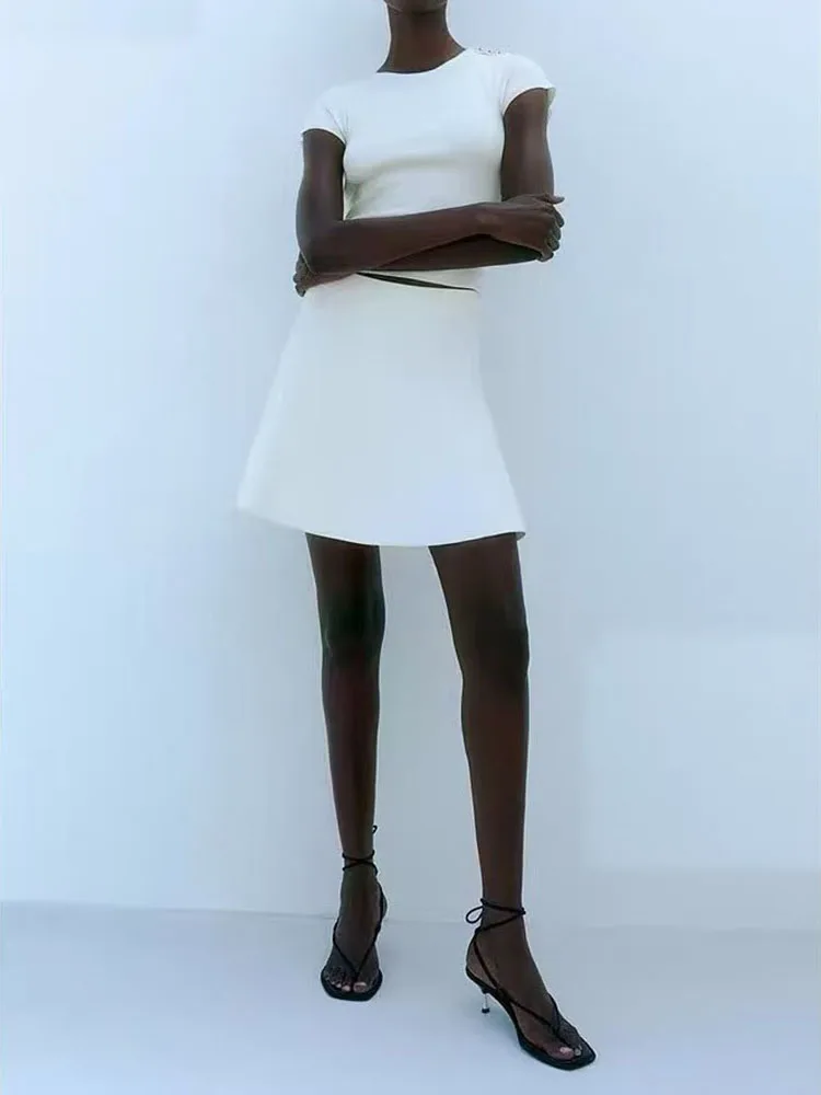 Зима 2025: Новинка! Женская свободная вязаная расклешенная юбка Aosphere в этническом стиле – модная и универсальная одежда
Зима 2025: Новинка! Женская свободная вязаная расклешенная юбка Aosphere в этническом стиле – модная и универсальная одежда