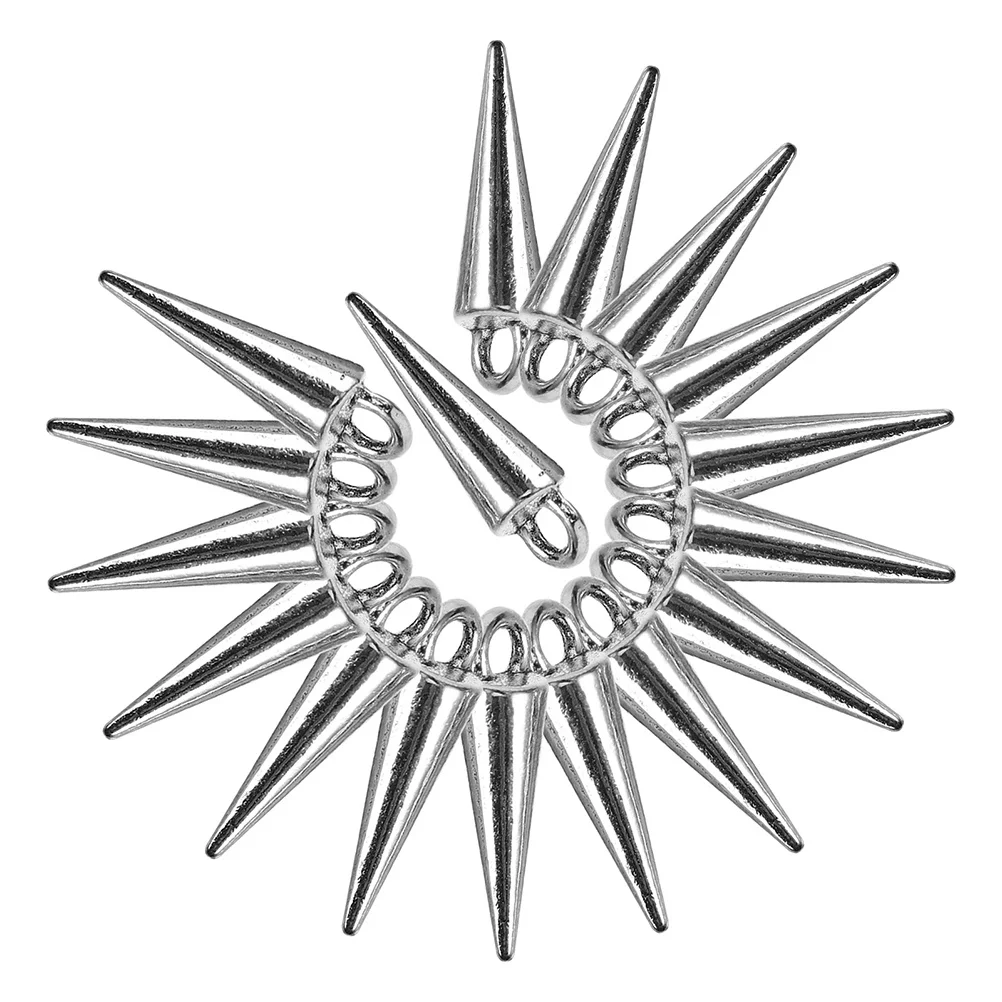 30 шт. конусообразных подвесок из цинкового сплава для изготовления ювелирных изделий, в готическом стиле панк, аксессуары для ожерелья, бусины
30 шт. конусообразных подвесок из цинкового сплава для изготовления ювелирных изделий, в готическом стиле панк, аксессуары для ожерелья, бусины