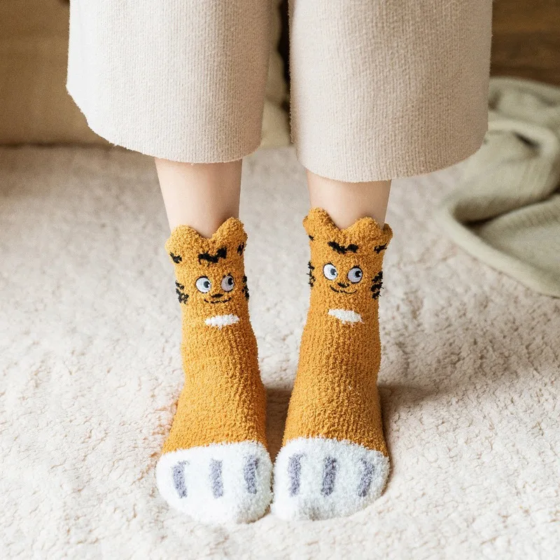Cat Claw Plush Socks Women Autumn and Winter Plush Thickened Embroidered Cartoon Middle Tube Home
Cat Claw Plush Socks Women Autumn and Winter Plush Thickened Embroidered Cartoon Middle Tube Home