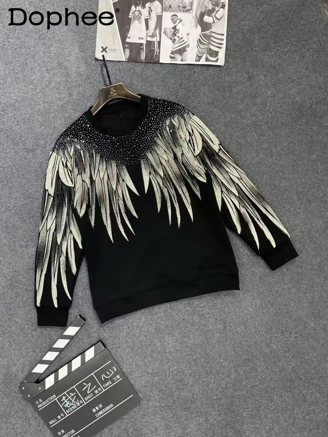 Heavy-duty Rhinestone Letter Trendy Sweatshirt Unisex 2025 New Fashion Loose Casual High-end Round Neck Long Sleeve Pullover
Heavy-duty Rhinestone Letter Trendy Sweatshirt Unisex 2025 New Fashion Loose Casual High-end Round Neck Long Sleeve Pullover