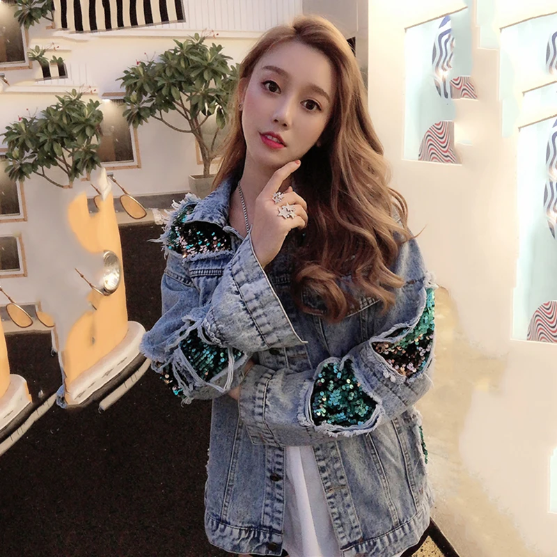 Denim Women Jacket Autumn 2024 Spring Vintage Collision Color Sequins Shiny Loose Coat Long Sleeve Outerwear Female Coat Fashion
Denim Women Jacket Autumn 2024 Spring Vintage Collision Color Sequins Shiny Loose Coat Long Sleeve Outerwear Female Coat Fashion