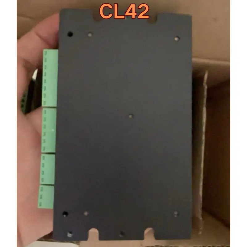 Новый привод CL42, абсолютно новый, оригинальный
Новый привод CL42, абсолютно новый, оригинальный