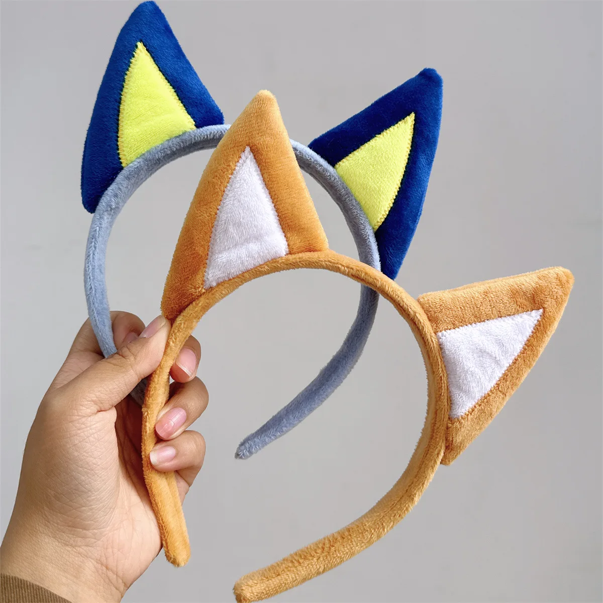 Lady Cute Plush Fox Ear Hair Hoop Plush Cartoon Animal Headband
Lady Cute Plush Fox Ear Hair Hoop Plush Cartoon Animal Headband