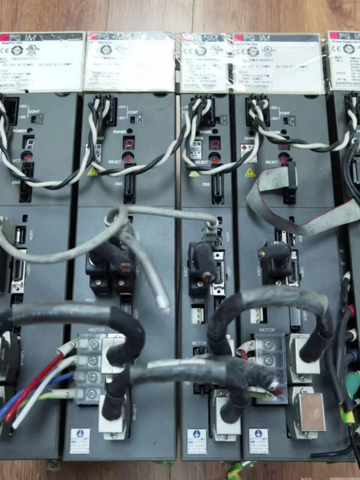 Блок питания привода SANYO Sanyo 2025 PQM0A150EXXYST0, оригинальная точечная сделка
Блок питания привода SANYO Sanyo 2025 PQM0A150EXXYST0, оригинальная точечная сделка