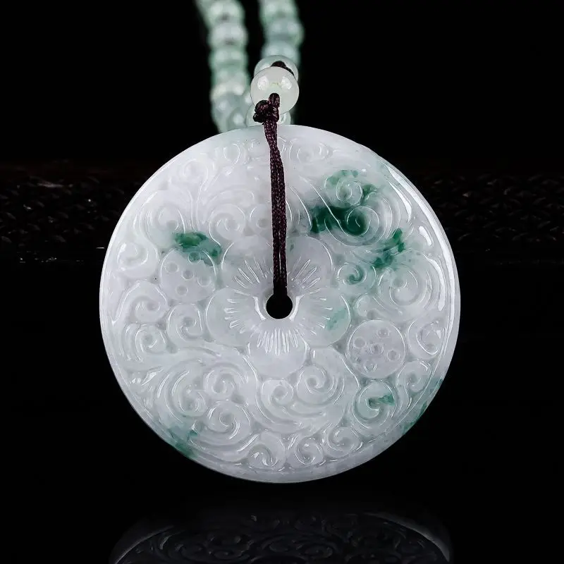 Подлинный жадеитовый плавающий зеленый резной узор, ностальгическая подвеска с пряжкой безопасности
Подлинный жадеитовый плавающий зеленый резной узор, ностальгическая подвеска с пряжкой безопасности