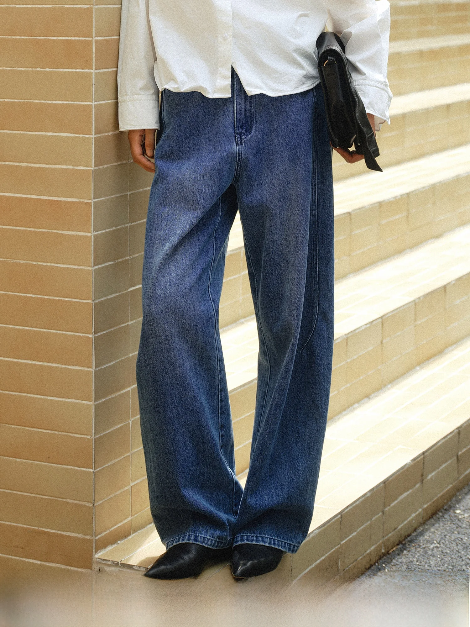 High Waist Loose Fit Women's Jeans Vintage Washed Casual Straight Leg Pants Spring Summer New Arrival Cotton Blend
High Waist Loose Fit Women's Jeans Vintage Washed Casual Straight Leg Pants Spring Summer New Arrival Cotton Blend