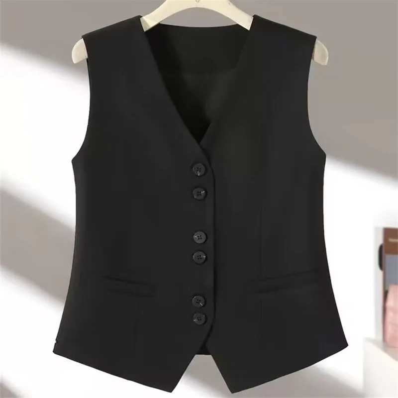 Женский черный жилет-блейзер 2026 года, весна-осень, новинка, повседневный, с V-образным вырезом, без рукавов, для офиса, однобортный, укороченный, безрукавка
Женский черный жилет-блейзер 2026 года, весна-осень, новинка, повседневный, с V-образным вырезом, без рукавов, для офиса, однобортный, укороченный, безрукавка