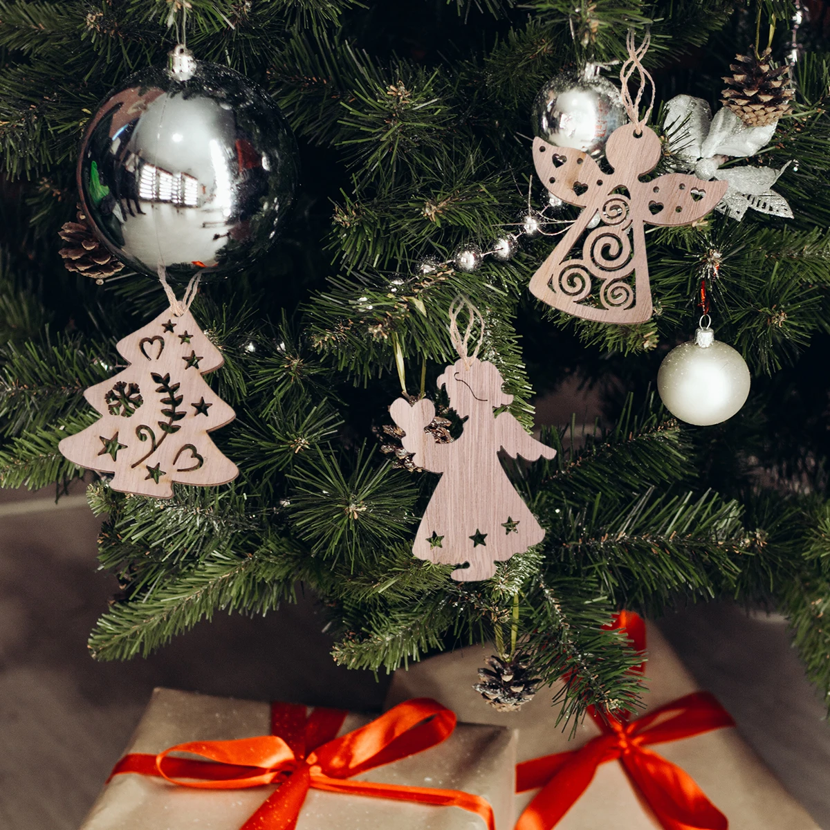 30 Pcs Wooden Christmas Tree Decorations DIY Crafts Accessories Slice for Ornaments
30 Pcs Wooden Christmas Tree Decorations DIY Crafts Accessories Slice for Ornaments