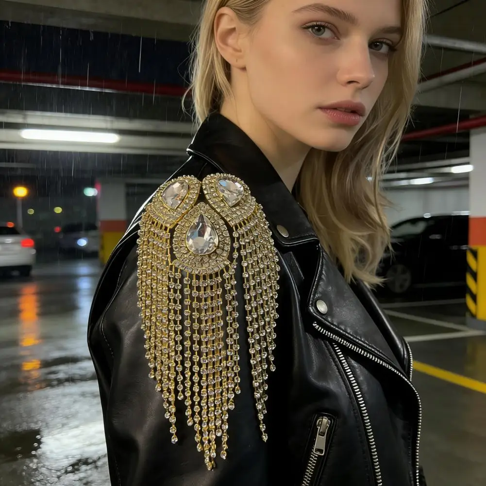Fringe Rhinestone Epaulette Waterdrop Shoulder Epaulette Sparkling Tassel Epaulet Accessory for Costume Party Stage Performance
Fringe Rhinestone Epaulette Waterdrop Shoulder Epaulette Sparkling Tassel Epaulet Accessory for Costume Party Stage Performance