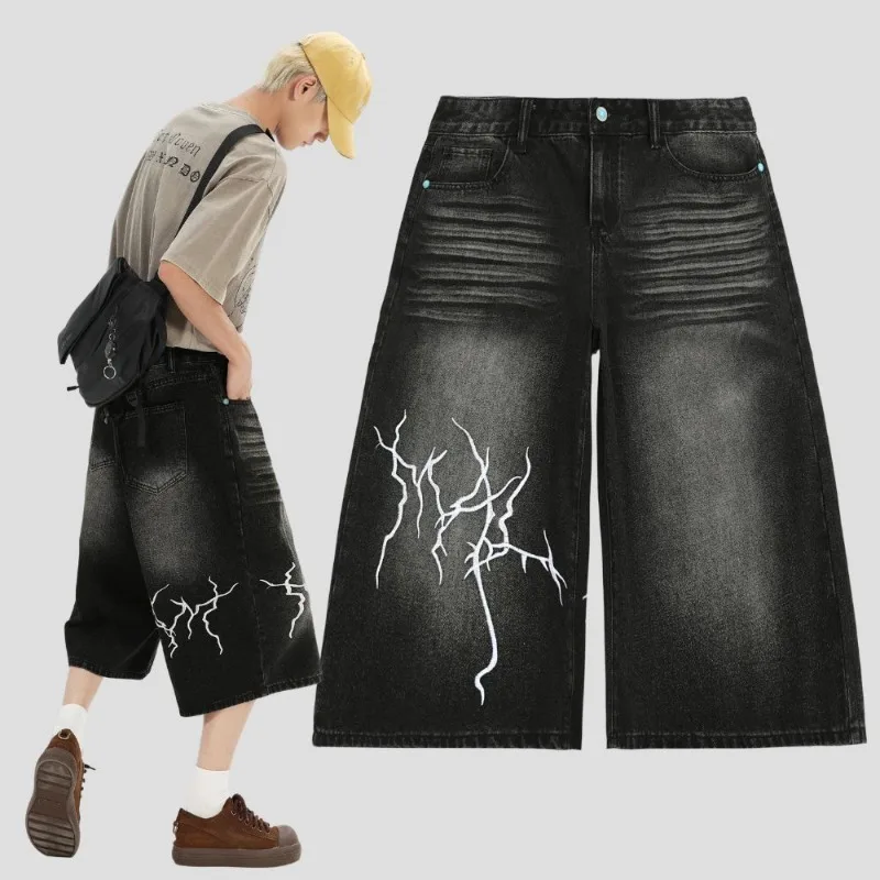 Men's Black Lightning Embroidery Unisex Y2k 2000S Wide Leg Baggy Jeans Shorts Summer Casual Loose Vintage Denim Short Pants 2025
Men's Black Lightning Embroidery Unisex Y2k 2000S Wide Leg Baggy Jeans Shorts Summer Casual Loose Vintage Denim Short Pants 2025
