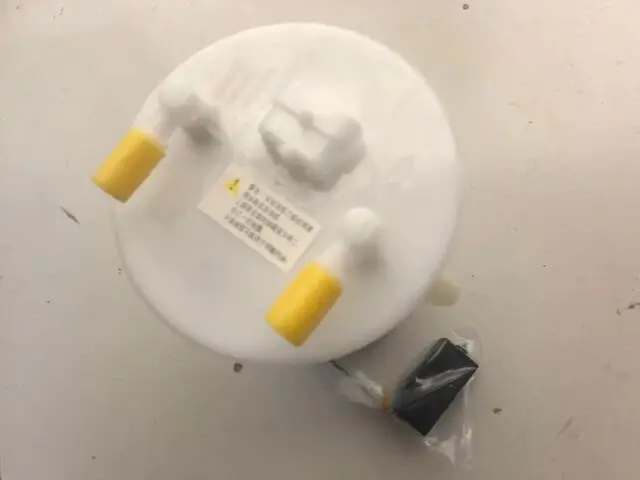 Original Auto parts High quality 1 kit Fuel Pump assy for Chinese CHERY QQ / QQ3 1.1L SQR372 Engine OEM: S11-1106610AB
Original Auto parts High quality 1 kit Fuel Pump assy for Chinese CHERY QQ / QQ3 1.1L SQR372 Engine OEM: S11-1106610AB
