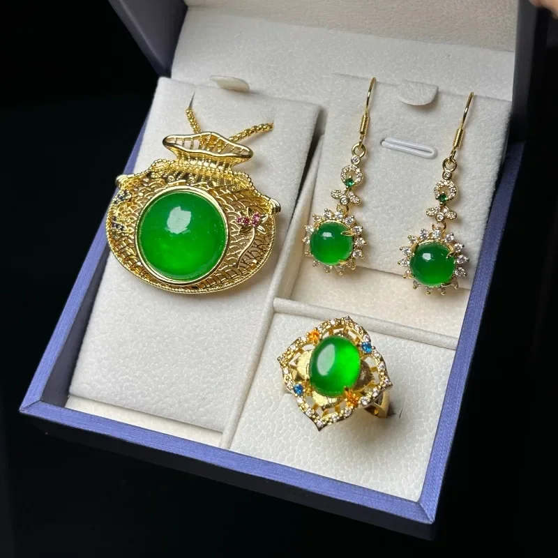 Natural High-ice Quartz Rock Jade Set, Fashionable Temperament Jewelry Three-piece Set
Natural High-ice Quartz Rock Jade Set, Fashionable Temperament Jewelry Three-piece Set