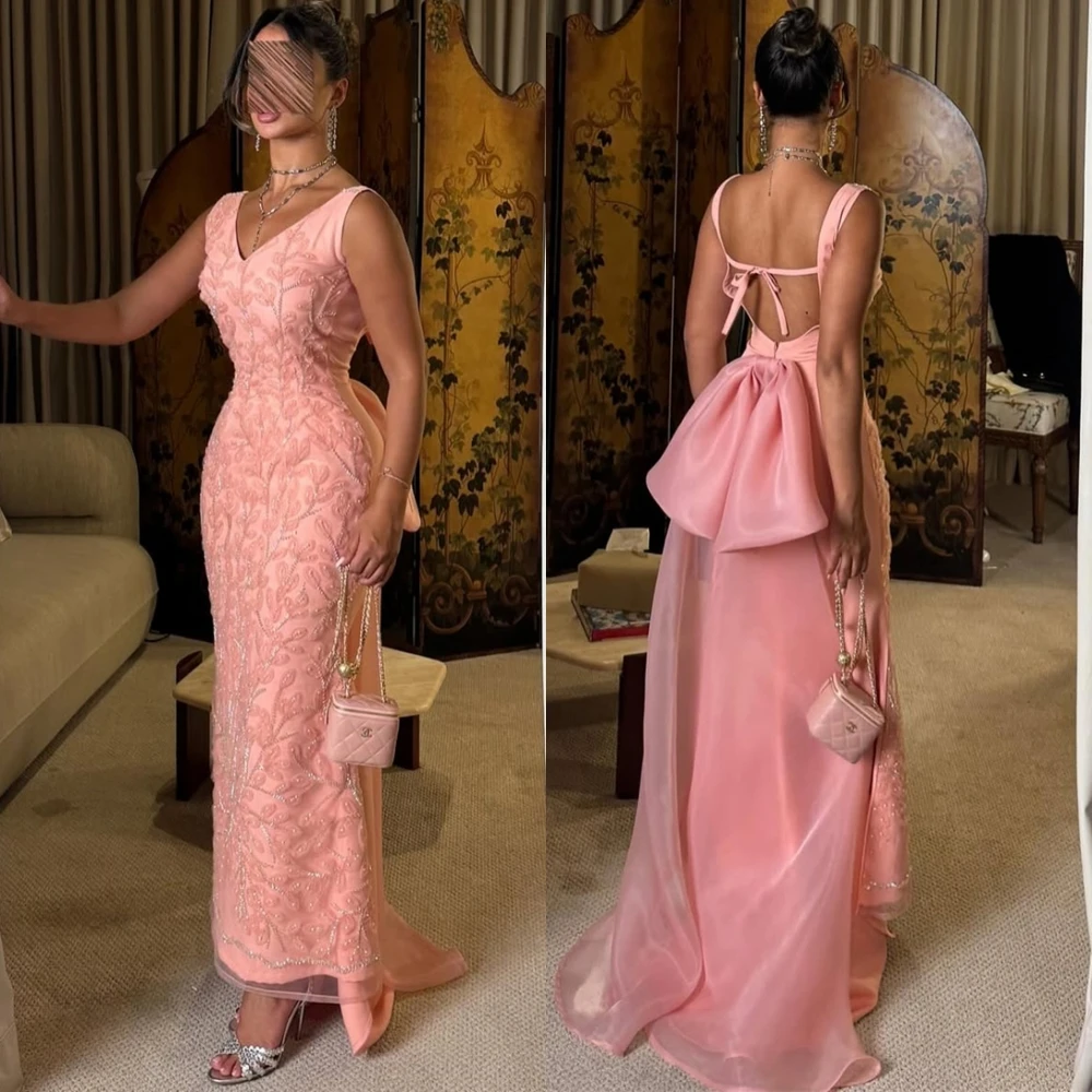 Customized Luxury Organza V-Neck Evening Dress Exquisite Beading Prom Dresses Temperament Sweep Train Special Occasion Gowns
Customized Luxury Organza V-Neck Evening Dress Exquisite Beading Prom Dresses Temperament Sweep Train Special Occasion Gowns