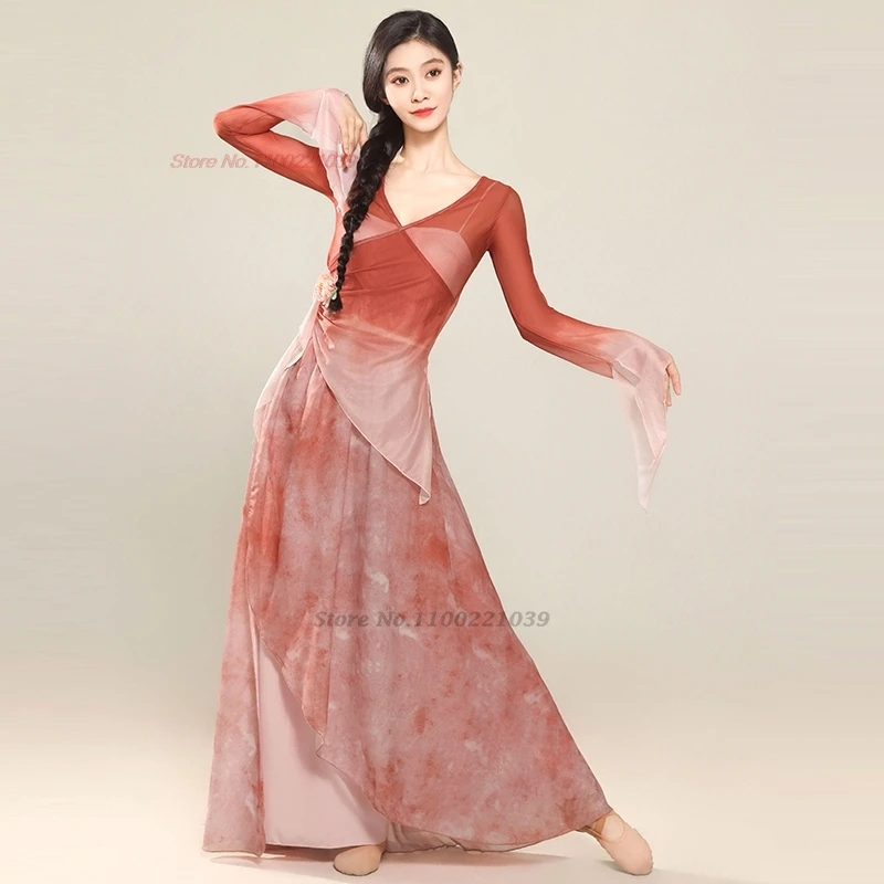 2026 traditional chinese hanfu clothes national gradient color mesh tops+pants traditional stage performance folk dance costume
2026 traditional chinese hanfu clothes national gradient color mesh tops+pants traditional stage performance folk dance costume