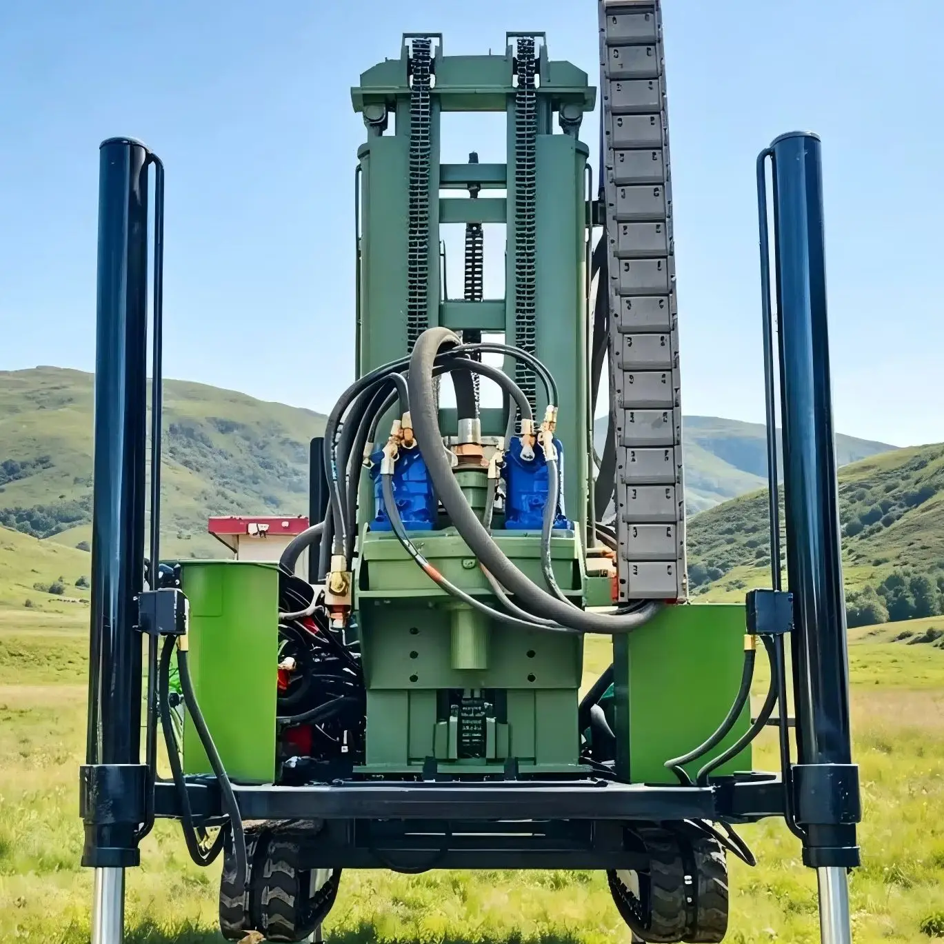 Customized SM200 Water Well Drilling Rig Diesel Powered Drilling Machine for Home & Farm Use with Various Optional Accessories
Customized SM200 Water Well Drilling Rig Diesel Powered Drilling Machine for Home & Farm Use with Various Optional Accessories