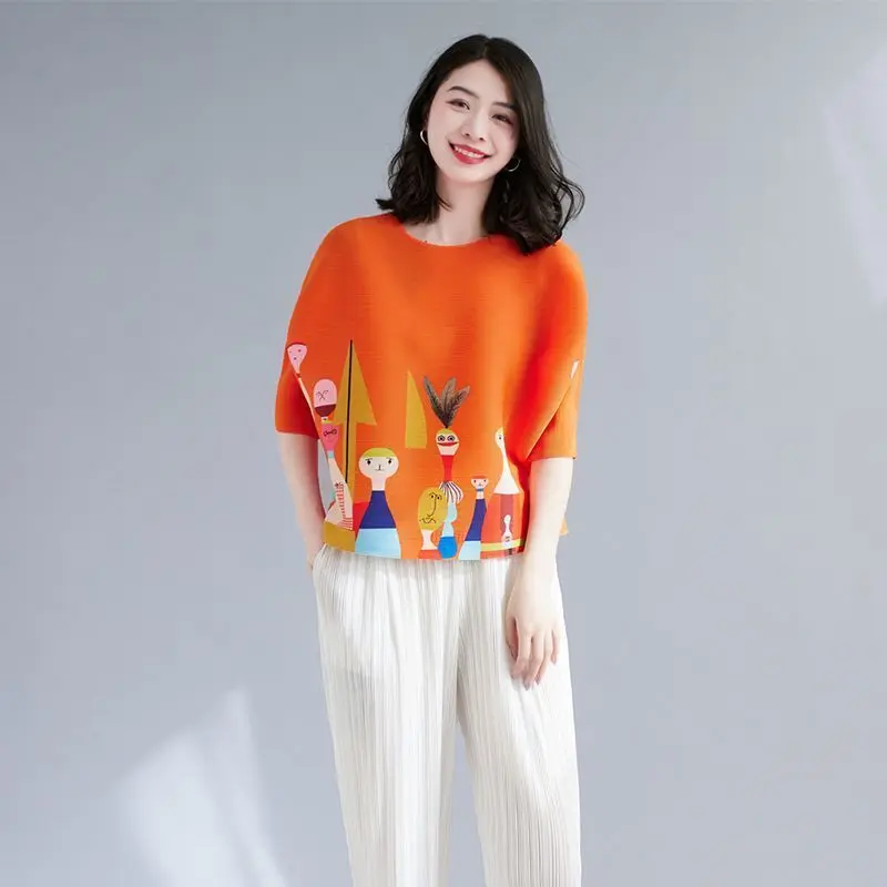 Loose top, round neck, orange print, stylish and age reducing design, casual and slimming, fashionable t-shirt for women
Loose top, round neck, orange print, stylish and age reducing design, casual and slimming, fashionable t-shirt for women