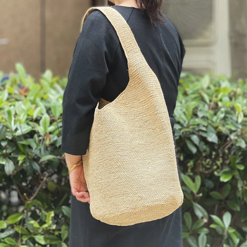 Hand Woven Bucket Bag Summer Vacation Beach Bag Travel Women Handbag Fashionable and Versatile Shoulder Bag
Hand Woven Bucket Bag Summer Vacation Beach Bag Travel Women Handbag Fashionable and Versatile Shoulder Bag