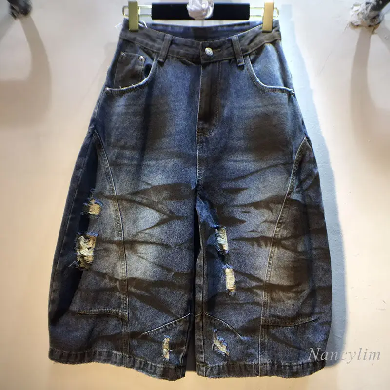 European Style 2026 Summer New Arrivals: Graphic Print High-waisted Slim-fit Distressed Denim Shorts, Mid-length Pants for Women
European Style 2026 Summer New Arrivals: Graphic Print High-waisted Slim-fit Distressed Denim Shorts, Mid-length Pants for Women