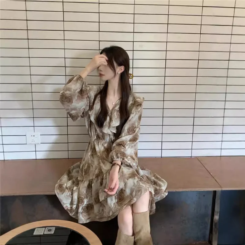 Good Stuff 2025 Spring and Winter French Style Gentle Ruffled Dress Female Temperament Waist-Controlled Slimming Blooming
Good Stuff 2025 Spring and Winter French Style Gentle Ruffled Dress Female Temperament Waist-Controlled Slimming Blooming